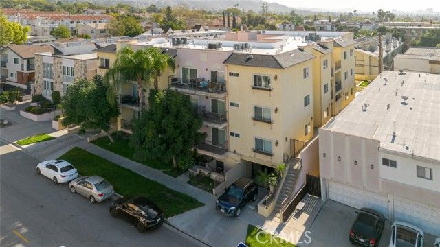 626 E Orange Grove Avenue 204, Burbank, CA 91501