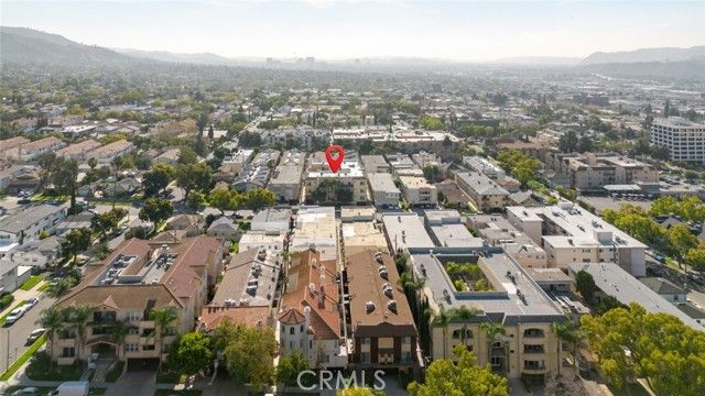 626 E Orange Grove Avenue 204, Burbank, CA 91501
