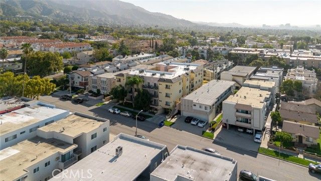 626 E Orange Grove Avenue 204, Burbank, CA 91501