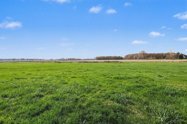 19395 Dice Road, Merrill, MI 48637