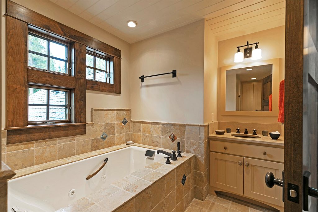 344 Chief Joseph Trail, Darby, MT 59829 photo 46