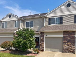575 85th Street, West Des Moines, IA 50266