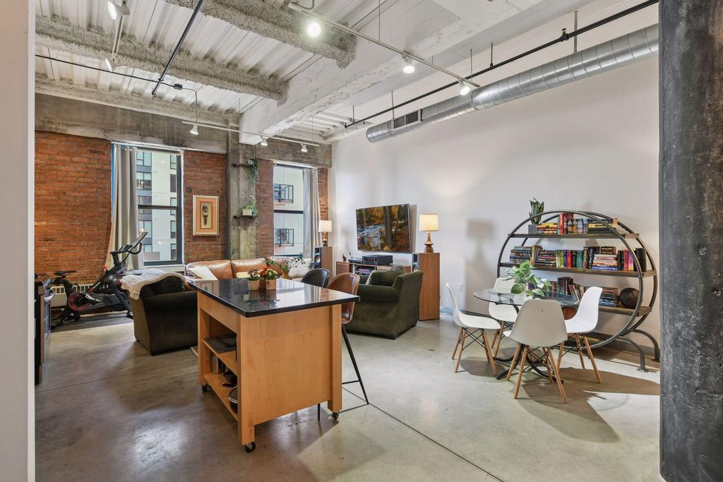250 Park Avenue 610, Minneapolis, MN 55415 — photo 2