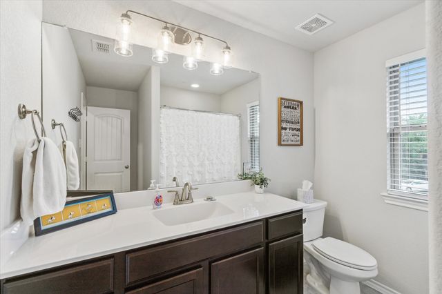 3800 Juniper Court, Granbury, TX 76048