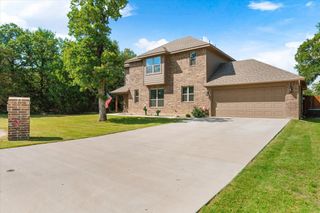 3800 Juniper Court, Granbury, TX 76048