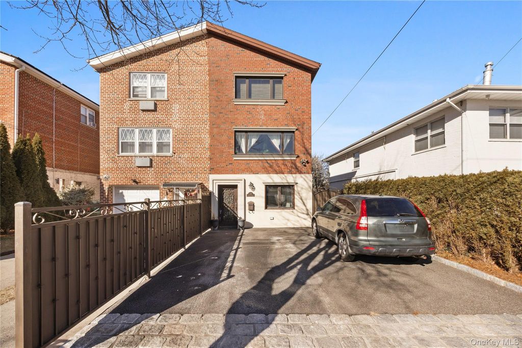 229 Ditmars Street, Bronx, NY 10464 — exterior