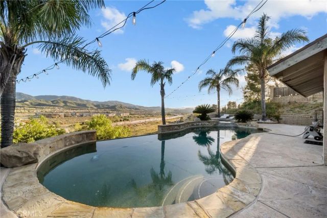 17346 Sarita Avenue, Canyon Country, CA 91387