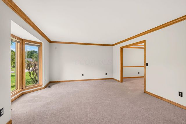 9622 Camelot Street NW, Pickerington, OH 43147