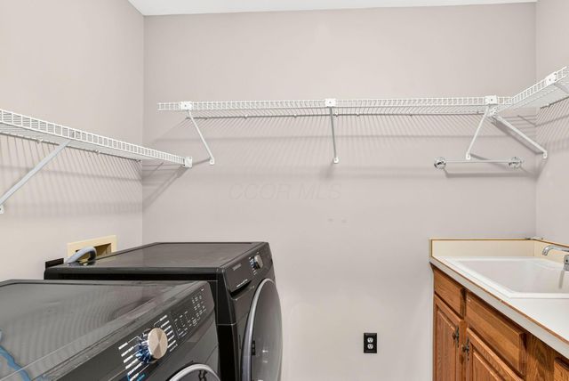 9622 Camelot Street NW, Pickerington, OH 43147
