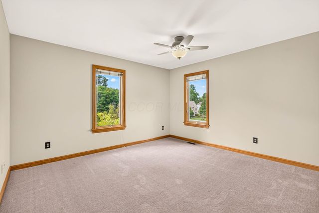 9622 Camelot Street NW, Pickerington, OH 43147