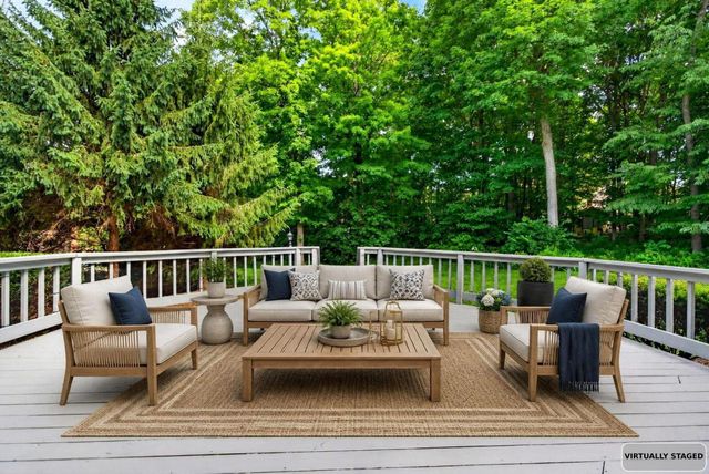 9622 Camelot Street NW, Pickerington, OH 43147