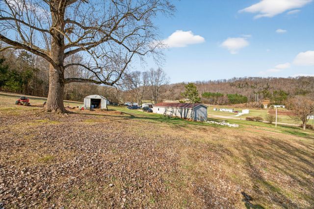 301 Morris Demps Rd, Sparta, TN 38583