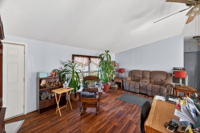 301 Morris Demps Rd, Sparta, TN 38583