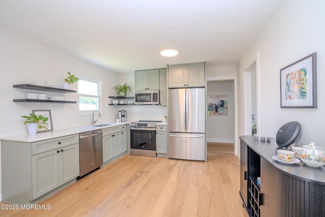8 Knox Boulevard, Neptune Township, NJ 07753