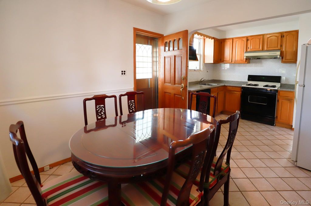 50-36 190th Street, Fresh Meadows, NY 11365