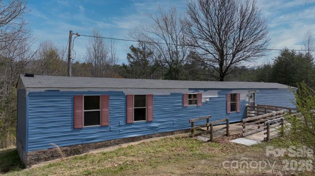 5624 R & R Farm Road, Connelly Springs, NC 28612