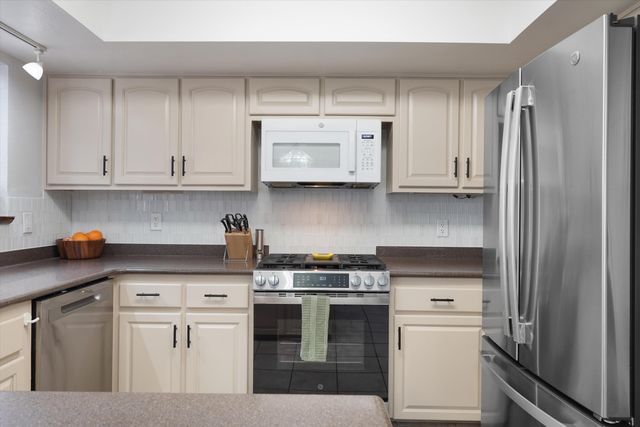 4812 Brookwood Street NE, Albuquerque, NM 87109