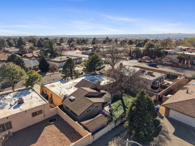 4812 Brookwood Street NE, Albuquerque, NM 87109