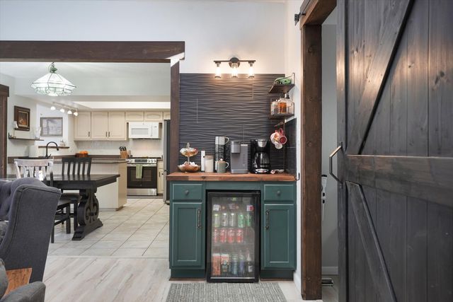 4812 Brookwood Street NE, Albuquerque, NM 87109