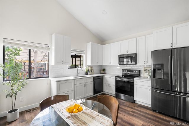 5991 W 68th Avenue, Arvada, CO 80003