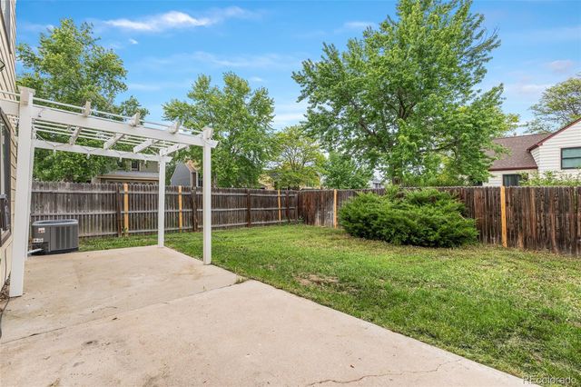 5991 W 68th Avenue, Arvada, CO 80003