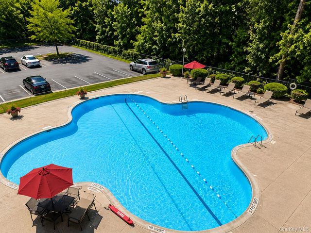 160 academy Street 3J, Poughkeepsie, NY 12601
