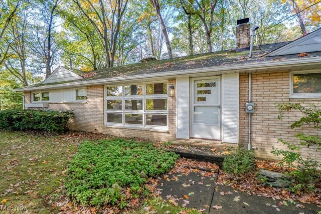 1715 Jackson Avenue NW, Massillon, OH 44646