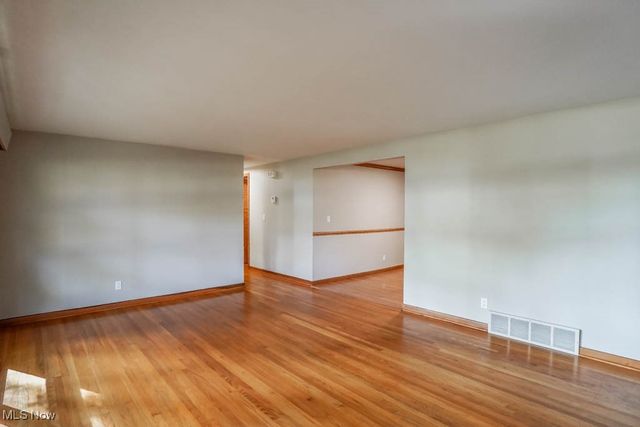 1715 Jackson Avenue NW, Massillon, OH 44646