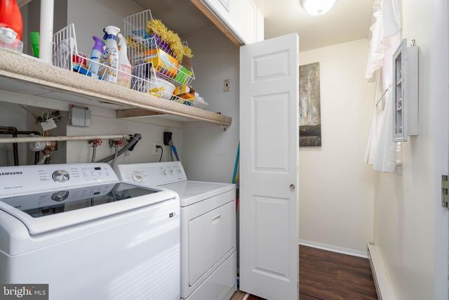 186 DORCHESTER DR, Southampton, NJ 08088