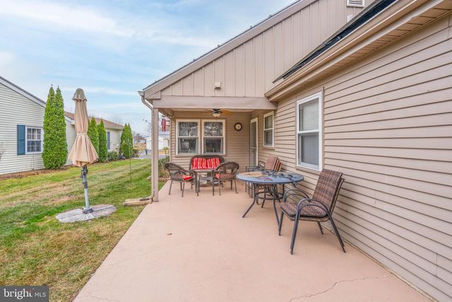 186 DORCHESTER DR, Southampton, NJ 08088