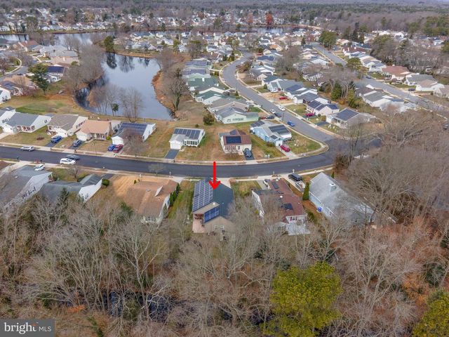 186 DORCHESTER DR, Southampton, NJ 08088