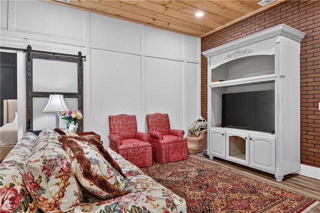 2086 Burnt Mountain Road, Ellijay, GA 30536
