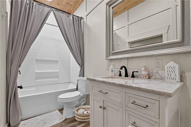 2086 Burnt Mountain Road, Ellijay, GA 30536