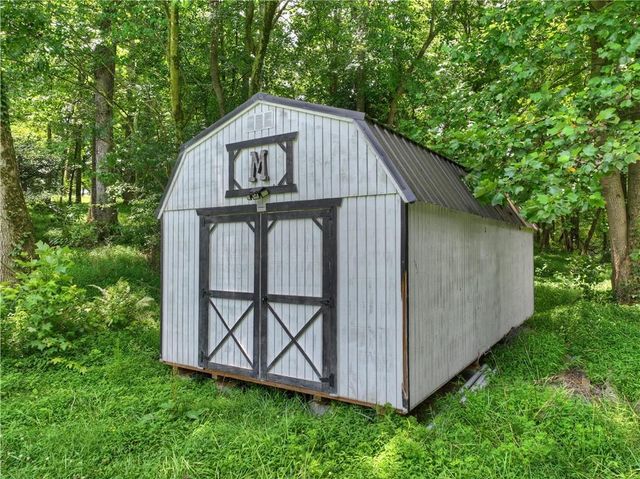 2086 Burnt Mountain Road, Ellijay, GA 30536