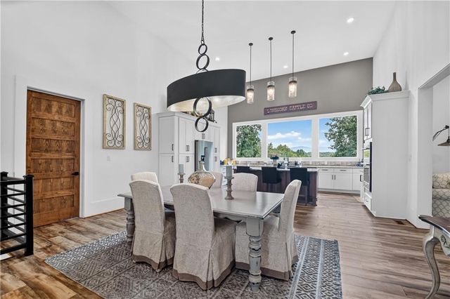 2086 Burnt Mountain Road, Ellijay, GA 30536