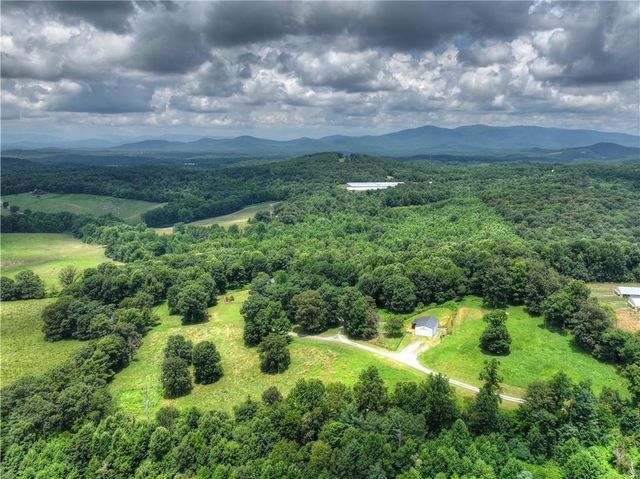 2086 Burnt Mountain Road, Ellijay, GA 30536