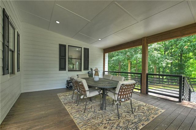 2086 Burnt Mountain Road, Ellijay, GA 30536