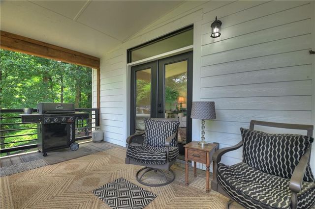2086 Burnt Mountain Road, Ellijay, GA 30536