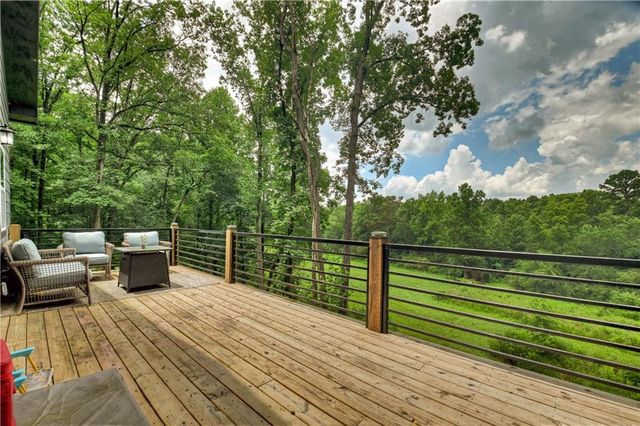2086 Burnt Mountain Road, Ellijay, GA 30536