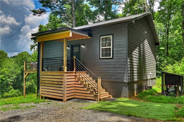 2086 Burnt Mountain Road, Ellijay, GA 30536