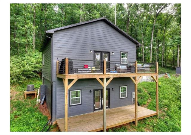 2086 Burnt Mountain Road, Ellijay, GA 30536