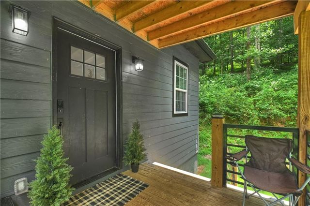 2086 Burnt Mountain Road, Ellijay, GA 30536