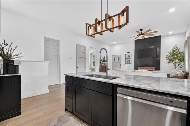 2086 Burnt Mountain Road, Ellijay, GA 30536