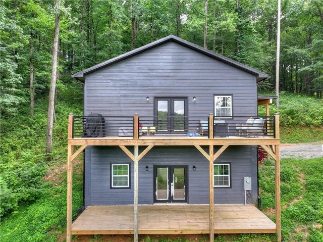 2086 Burnt Mountain Road, Ellijay, GA 30536