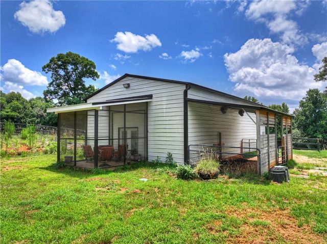 2086 Burnt Mountain Road, Ellijay, GA 30536
