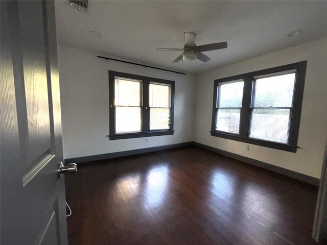 806 Caplin Street, Houston, TX 77022