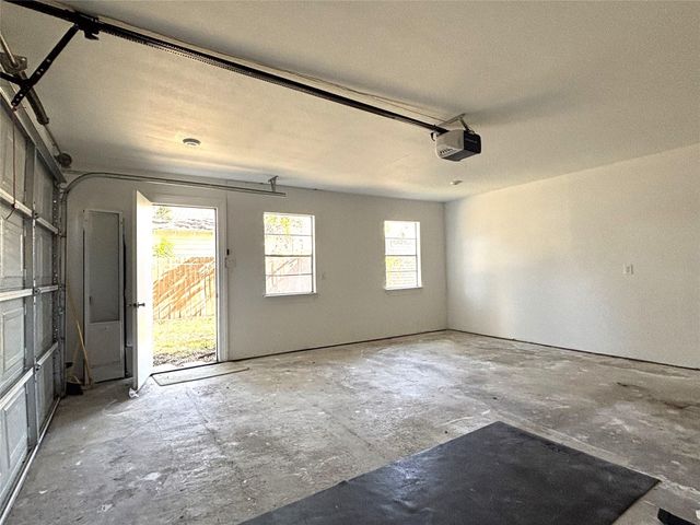 806 Caplin Street, Houston, TX 77022