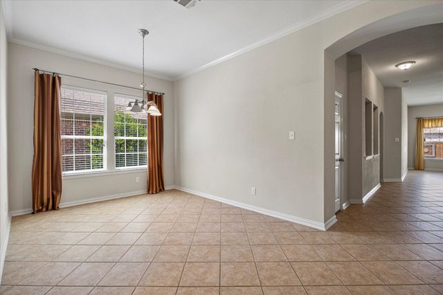 207 Leonard Way, Fate, TX 75087