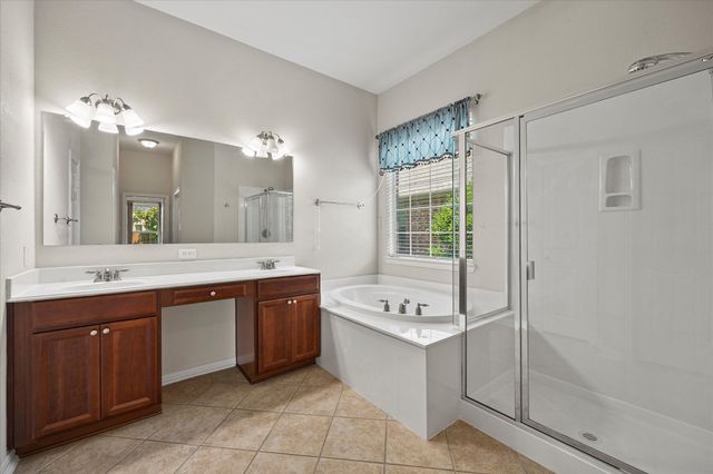 207 Leonard Way, Fate, TX 75087