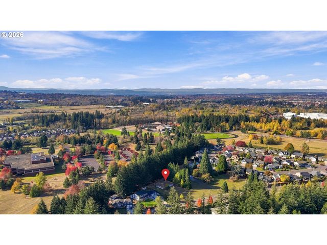 3044 Nw LAKE Rd, Camas, WA 98607